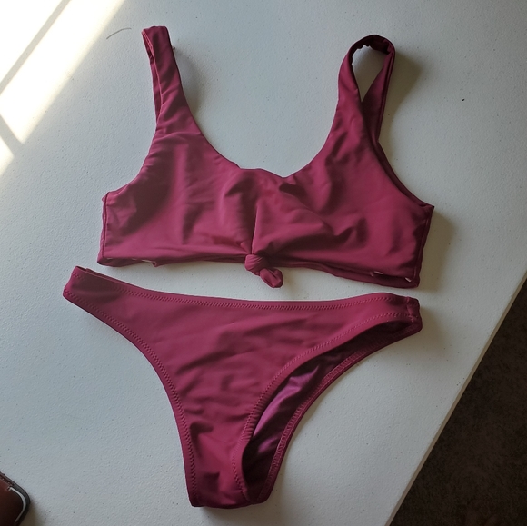 Knot Bikini Set Cheeky bottoms burgundy maroon - Picture 2 of 4